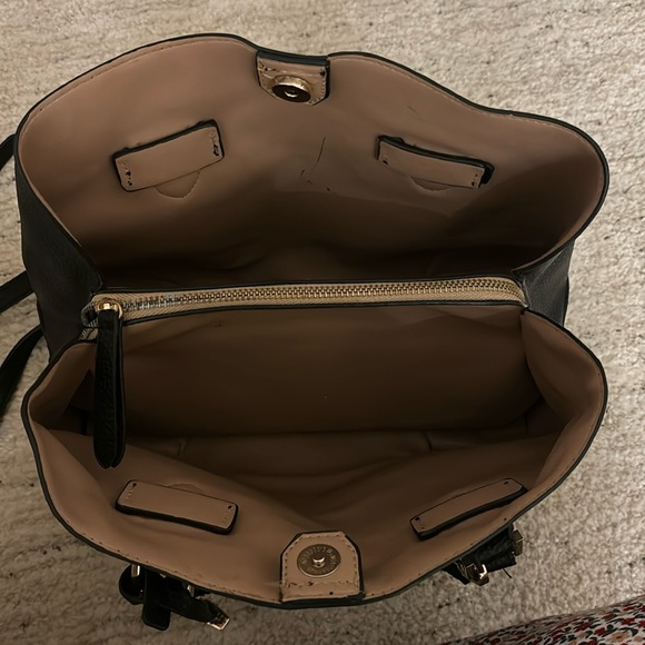 Black purse - Picture 2 of 4